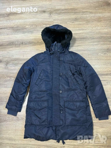 Мъжка зимна пухена парка Levi's 600fill Down Winter Parka , S размер, снимка 2 - Якета - 53403001