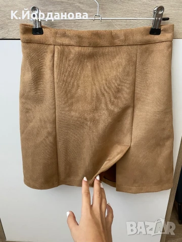 Дамска пола Zara, снимка 2 - Поли - 51341546