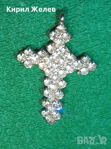 БЛЕСТЯЩ КРИСТАЛЕН СРЕБРИСТ АРТ КРЪСТ 22941