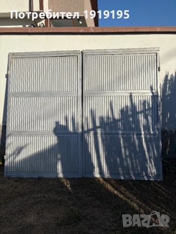 Гаражни врати