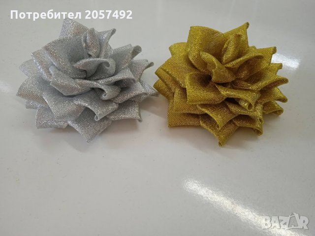 Рози от органза в злато и сребро, снимка 1 - Изкуствени цветя - 33417047