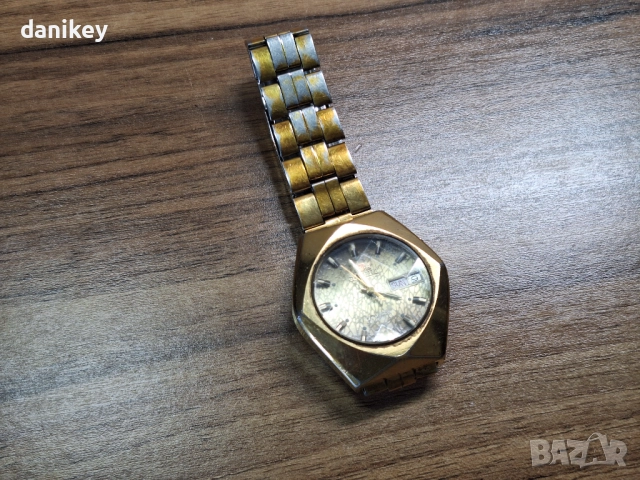 Колекционерски часовник Orient, от 70те години, снимка 4 - Мъжки - 52345308