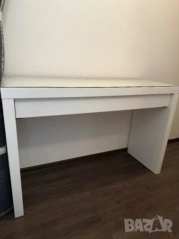 Тоалетна маса ikea Malm