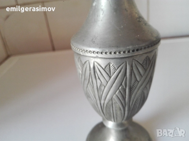 Три вази и две метални халби., снимка 10 - Други стоки за дома - 17406434