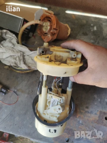 бензинова помпа fiat punto 