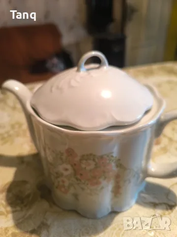 Порцеланов чайник (Чисто нов ), снимка 3 - Сервизи - 49708389