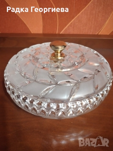 Кристална бонбониера