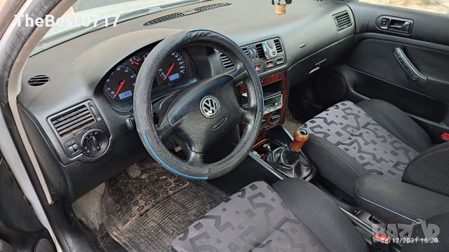 Vw Bora 1.6 SR 101k На Части , снимка 3 - Автомобили и джипове - 35264099