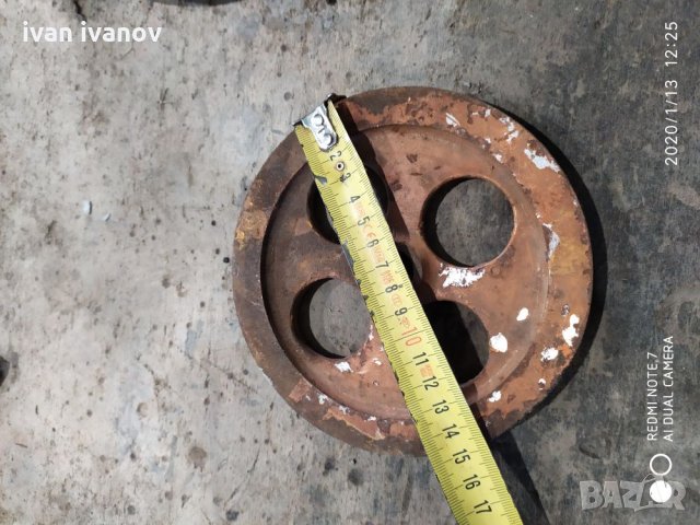 Ремъчни шаиби, снимка 3 - Резервни части за машини - 27613599