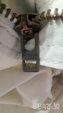 Levi's карго къси панталони 30лв, снимка 2 - Къси панталони - 50599255