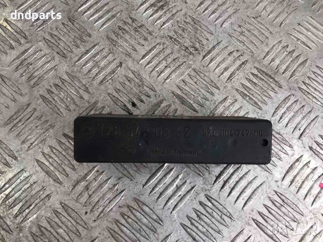 Реле Mercedes W124,2.0i,1992г.