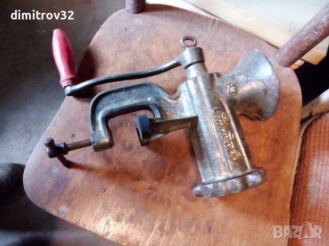 Машинки за мелене на месо, снимка 2 - Месомелачки - 44085686