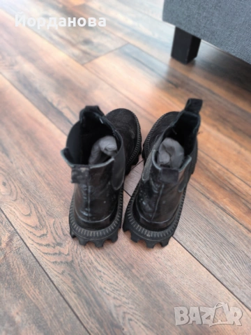 Ест.велур с вата ,39номер, снимка 7 - Дамски боти - 53145727