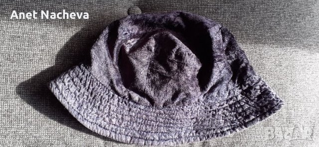 Шапка дамска тип бомбе от плюш, снимка 1