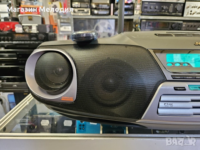 Радиокасетофон с 3-дисков CD чейнджър JVC RC-XC3BX с оригинално дистанционно и книжка., снимка 10 - Радиокасетофони, транзистори - 53455438