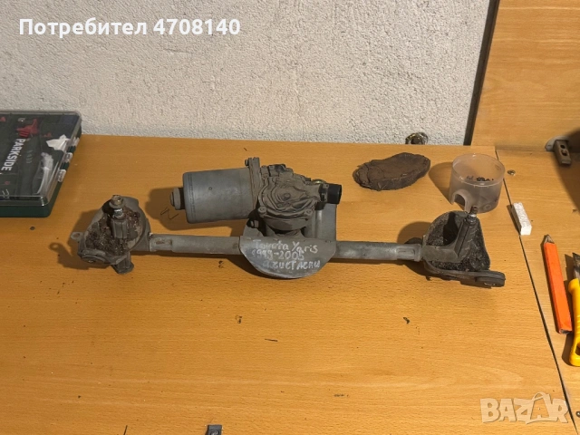Моторче за чистачките Toyota Yaris, снимка 2 - Части - 53157349