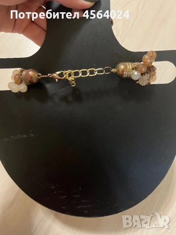 Колие, снимка 2 - Колиета, медальони, синджири - 52123118