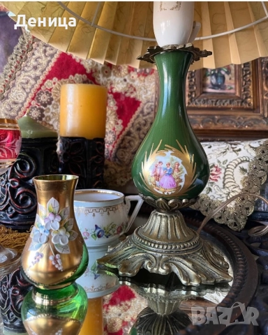 Една красваица за нощното ви шкафче или за интимното ви кътче 💚 Месингова основа, снимка 10 - Настолни лампи - 52487638