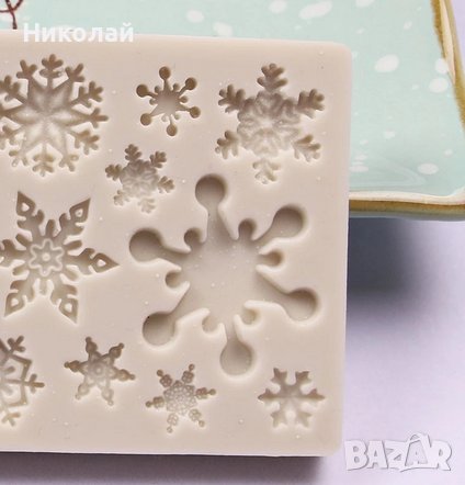 Силиконов молд с 20 снежинки , снежинка , декорация на торта , сладкиши коледен молд , фондан, снимка 2 - Форми - 38373691
