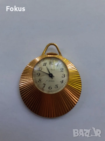 Стар руски часовник Слава медальон с позлата 6 микрона, снимка 3 - Антикварни и старинни предмети - 53279216