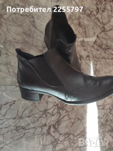 Лот от естествена кожа на маркови боти и обувки , снимка 3 - Дамски боти - 47817928