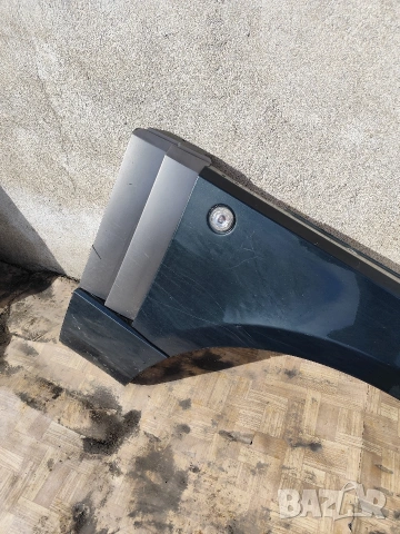 Ляв и Десен калник-Range Rover Vogue 2003, снимка 2 - Части - 53534928