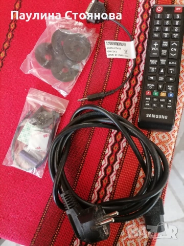 HDTV монитор самсунг , снимка 4 - Монитори - 53475197