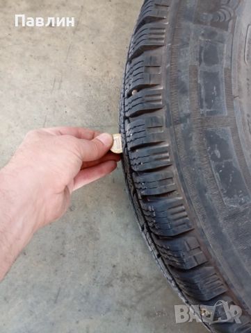 Зимни гуми 205/75/16 Michelin , снимка 2 - Гуми и джанти - 52400815