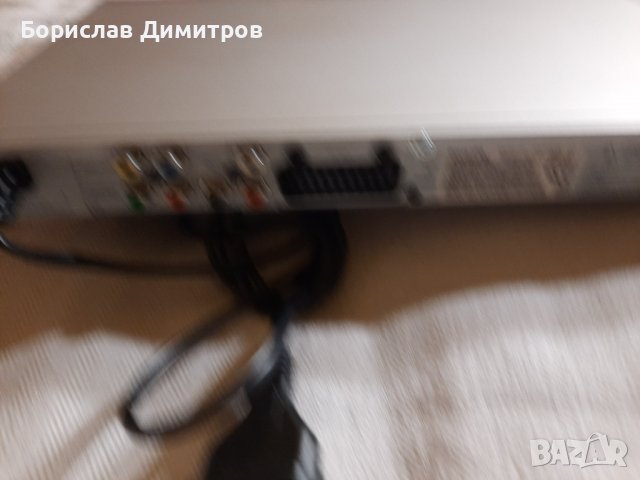 Продавам DVD PHILIPS DVP 3040, снимка 10 - Плейъри, домашно кино, прожектори - 38119964