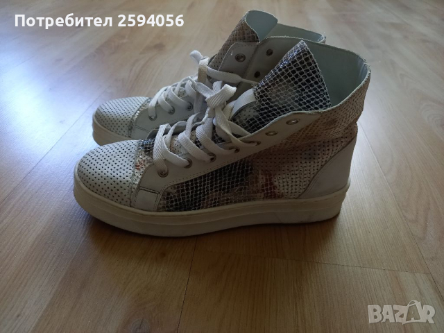 Маратонки - дишащи, снимка 2 - Детски маратонки - 36387800