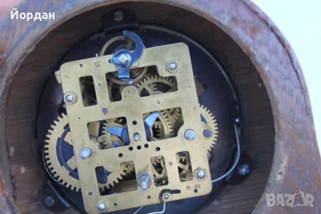 Настолен часовник ''Junghans'', снимка 12 - Антикварни и старинни предмети - 50413145