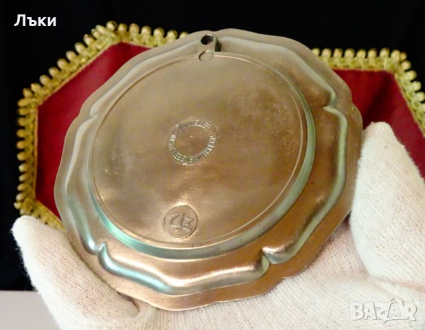 Немска чиния за хапки,картина на Лоза Силванер. , снимка 3 - Антикварни и старинни предмети - 33267702
