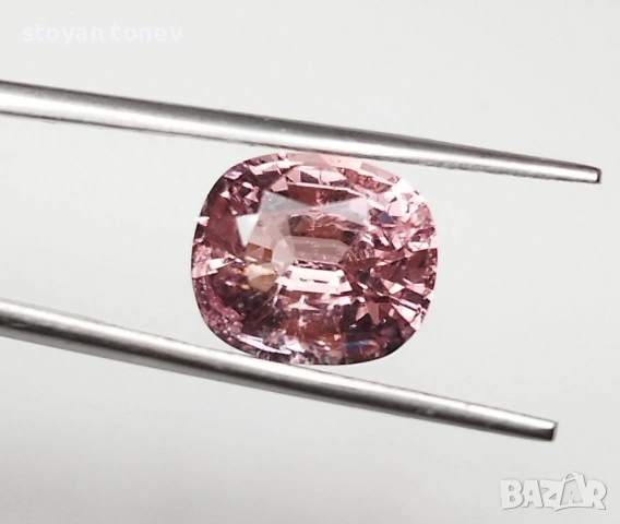 Рядък и ценен Падпараджа шпинел 2.68 кт от Мианмар! Нетретиран! Сертифициран! Нов!, снимка 3 - Други - 53603861