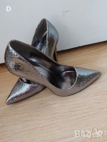 Обувки на ток Jessica Simpson, снимка 2 - Дамски обувки на ток - 43093016