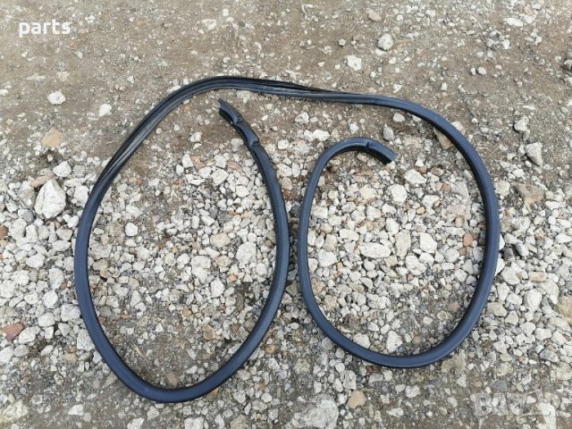 Уплатнение Предна Дясна Врата Пежо Партнер - Ситроен Берлинго N