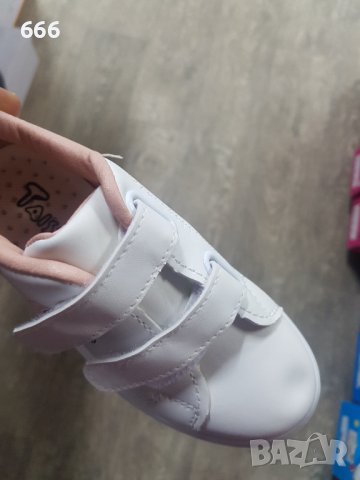 Обувки, снимка 4 - Детски обувки - 42981051