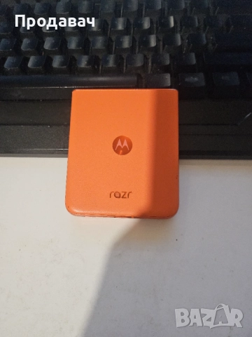 Motorola Razr 50 цял за части, снимка 4 - Samsung - 52867760