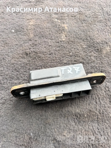 Микроключ заден капак за Тойота Авенсис T27. Седан. Комби. 2009-2015г, снимка 12 - Части - 52122366