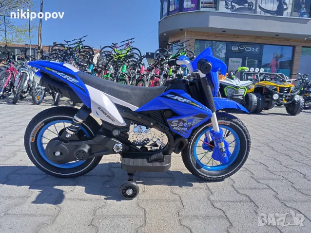 Акумулаторен мотор с помпещи гуми SUPER MOTO син, снимка 1