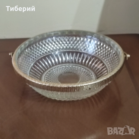 Кристална фруктиера/бонбониера , снимка 3 - Антикварни и старинни предмети - 52015257