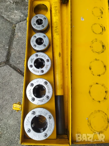 Винторезка - ръчна резбонарезна машина Rems Eva , снимка 2 - Други инструменти - 51040108