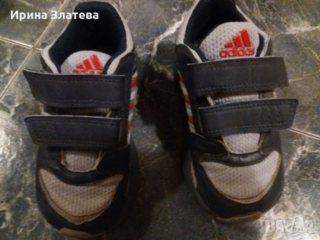 маратонки Adidas, снимка 2 - Детски маратонки - 26527281