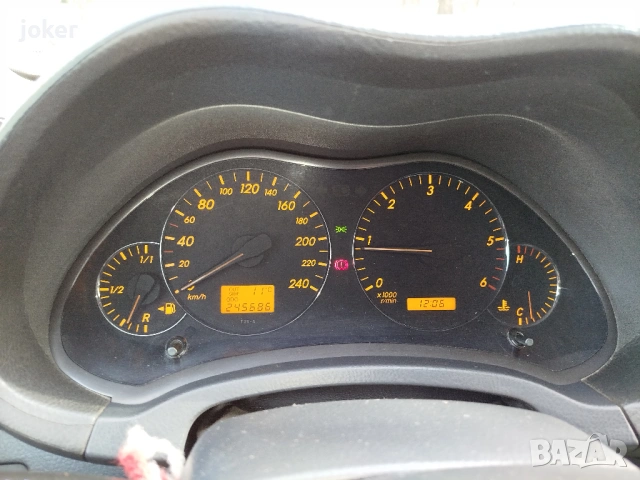 **Toyota Avensis T25 2.0 116кс D4D Най Здравата Toyota *** , снимка 7 - Автомобили и джипове - 53053249