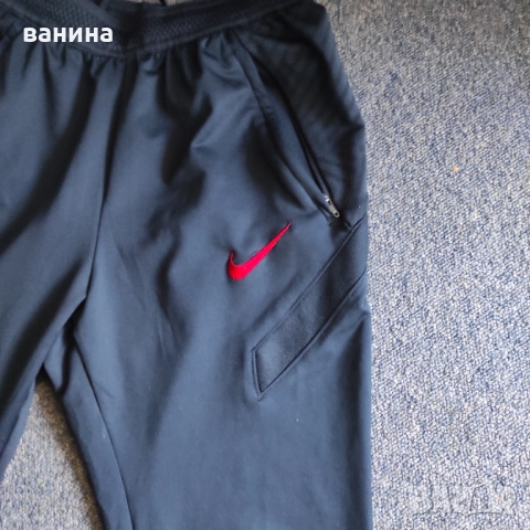 Nike долнище dri-fit 147-158 оригинално, снимка 2 - Детски анцузи и суичери - 52854576