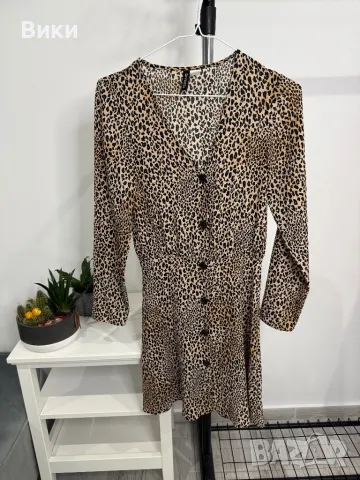 Красива рокля в размер XS, снимка 8 - Рокли - 48152485