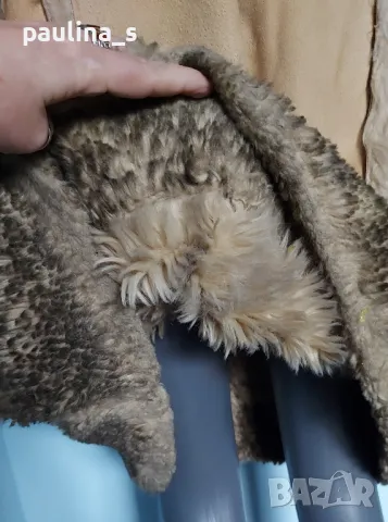 Винтидж / Топъл дамски кожух "OGANZA" / цвят Нюд с нюансирана яка, маншети и обазовка, снимка 15 - Палта, манта - 48352538