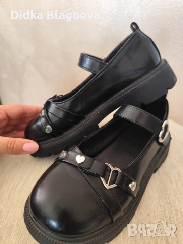 елегантни обувки за млада госпожица , снимка 2 - Детски обувки - 52523921