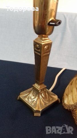 Изящна нощна лампа от бронз-височина 37 см, снимка 4 - Антикварни и старинни предмети - 32498725