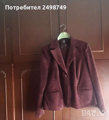 Дамски костюм, снимка 3 - Костюми - 52263762