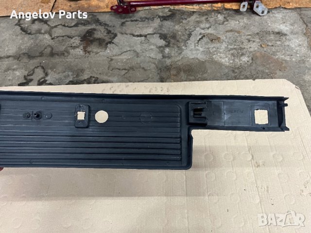 Пластмаси за предната броня на BMW E30 (двоен стоп), снимка 5 - Части - 43541424